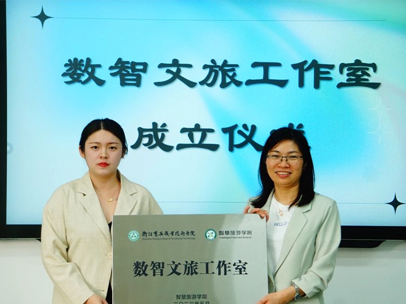 可结合站内栏目与相关篇目对照查看